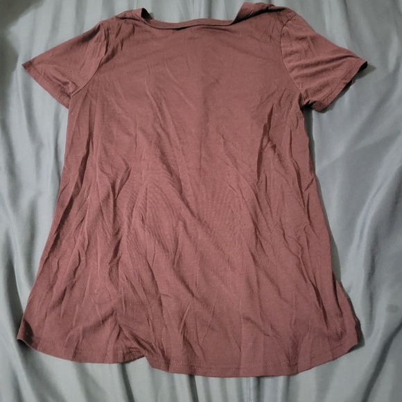 Disney Woman's Minnie Mouse Graphic Tee Shirt Burgundy Color Size Extra Large - Picture 4 of 4